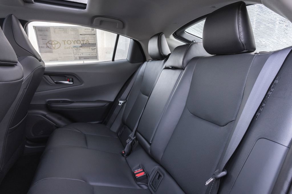 New 2026 Toyota Prius Limited FWD image 9