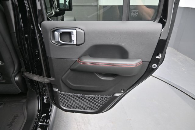 New 2026 Jeep Wrangler Unlimited Rubicon w/ Safety Group AWD/4WD image 16