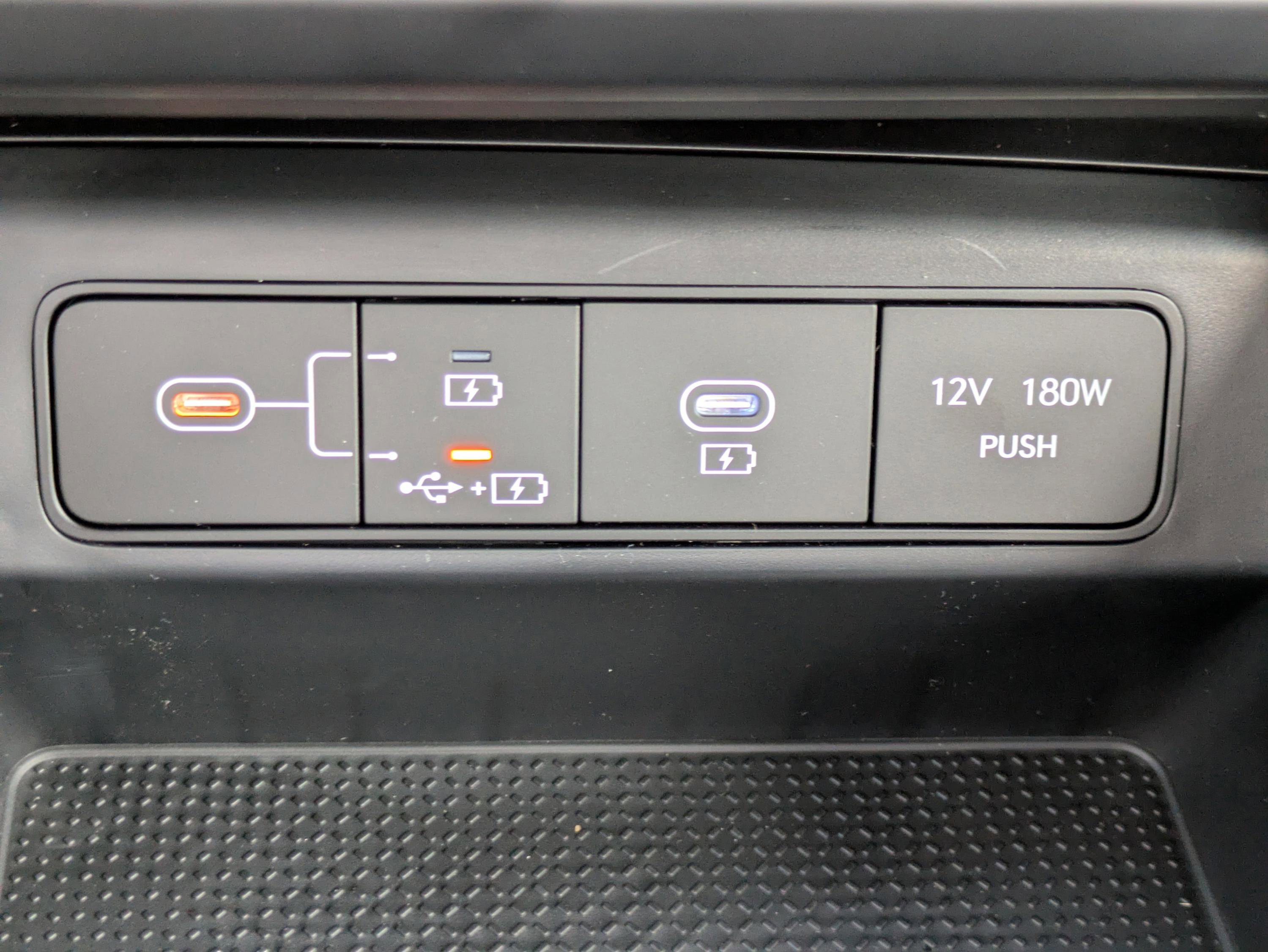 New 2026 Hyundai Tucson SE image 23