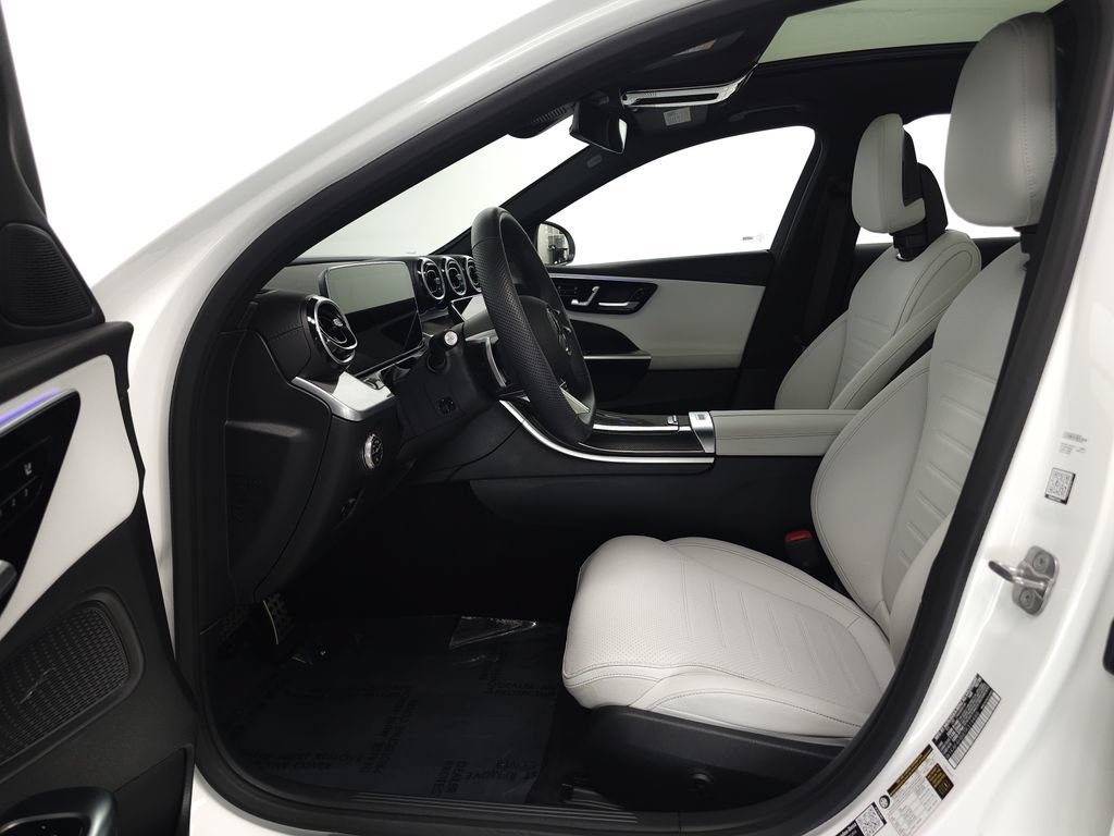 Certified 2026 Mercedes-Benz C 300 4MATIC Sedan image 7