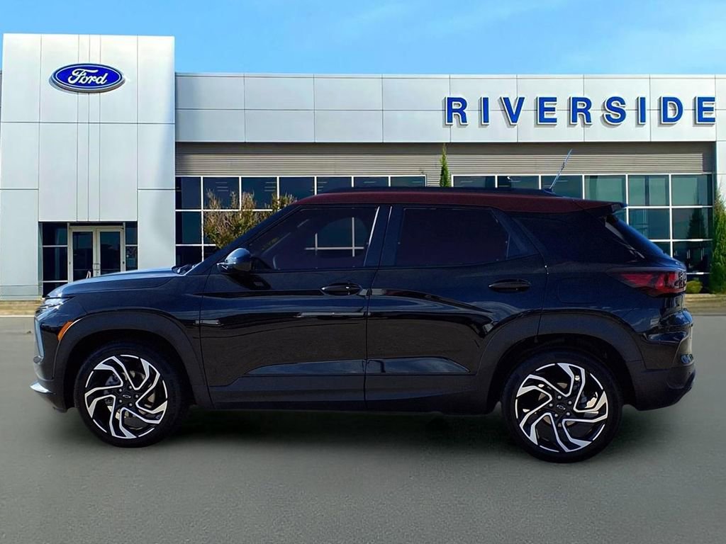 Used 2024 Chevrolet TrailBlazer RS w/ Driver Confidence Package FWD image 4