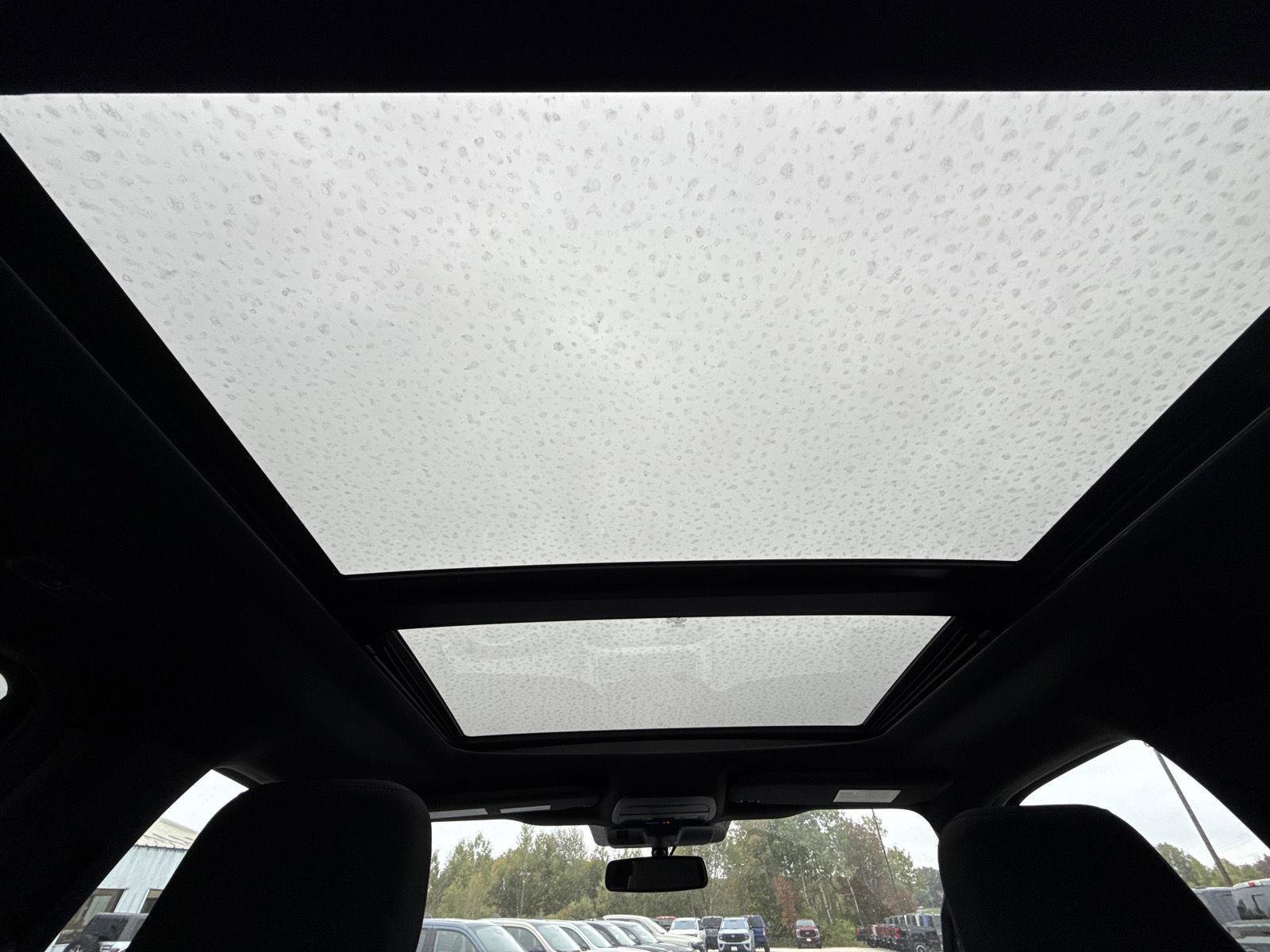 Used 2022 Ford F150 XLT w/ Equipment Group 302A High image 15