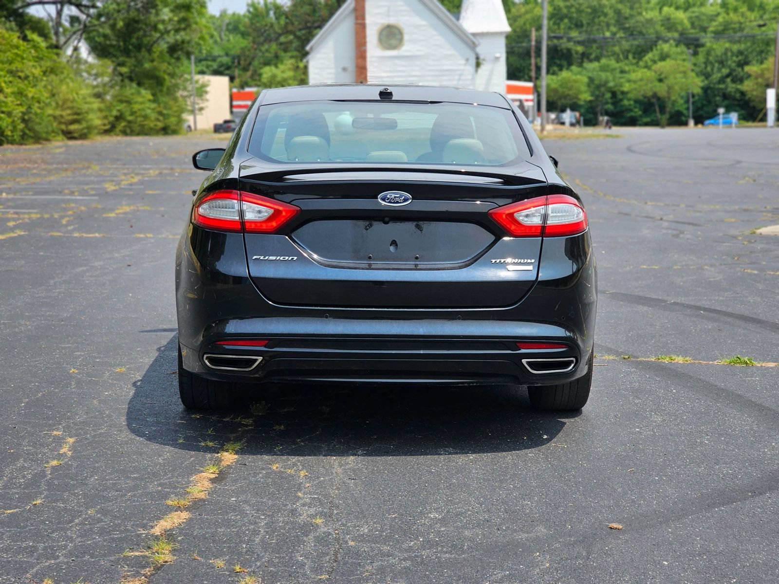 Used 2016 Ford Fusion Titanium FWD image 6
