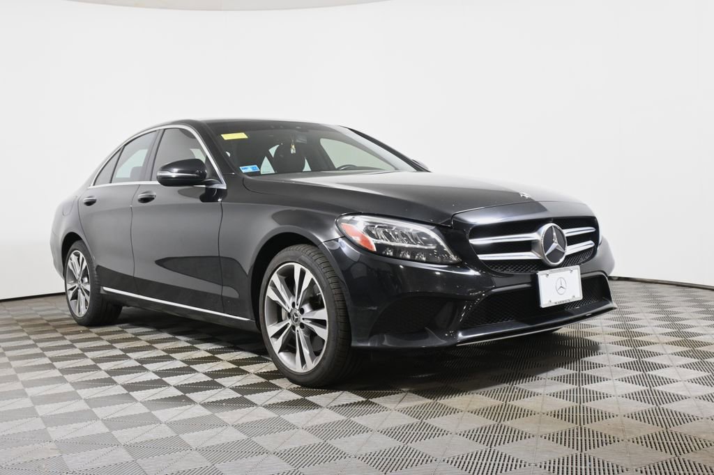Used 2019 Mercedes-Benz C 300 4MATIC Sedan image 9