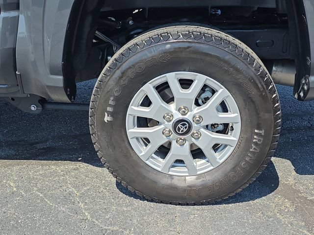 Used 2025 Toyota Tacoma SR5 RWD image 34