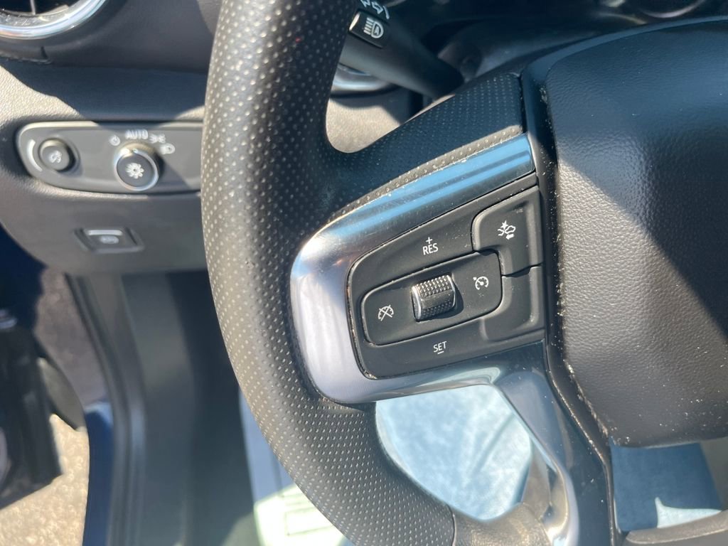 Used 2022 Chevrolet Blazer LT image 11