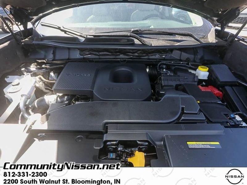 New 2025 Nissan Murano SL image 16
