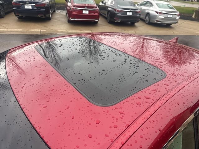 Used 2025 Lexus ES 350 350 w/ Premium Package image 10