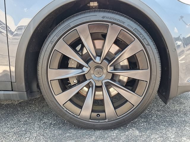Used 2022 Tesla Model X Plaid AWD/4WD image 9