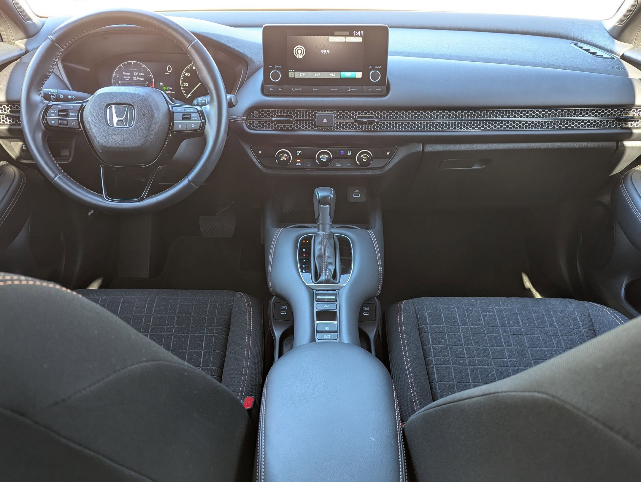 Used 2024 Honda HR-V Sport image 17