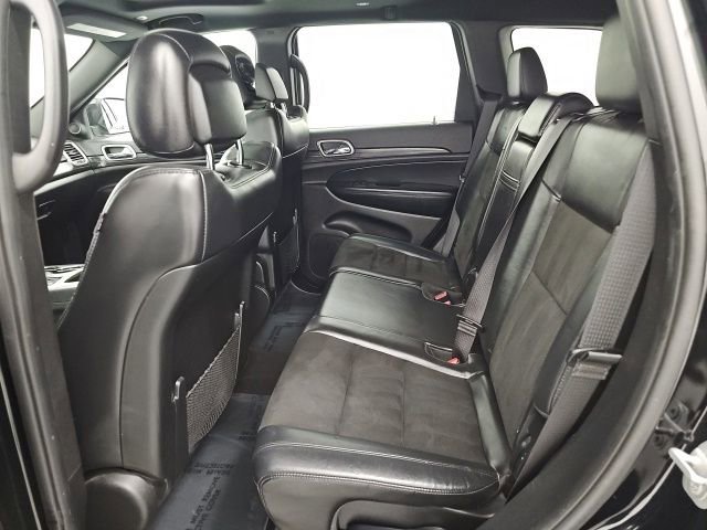Used 2019 Jeep Grand Cherokee Altitude image 29