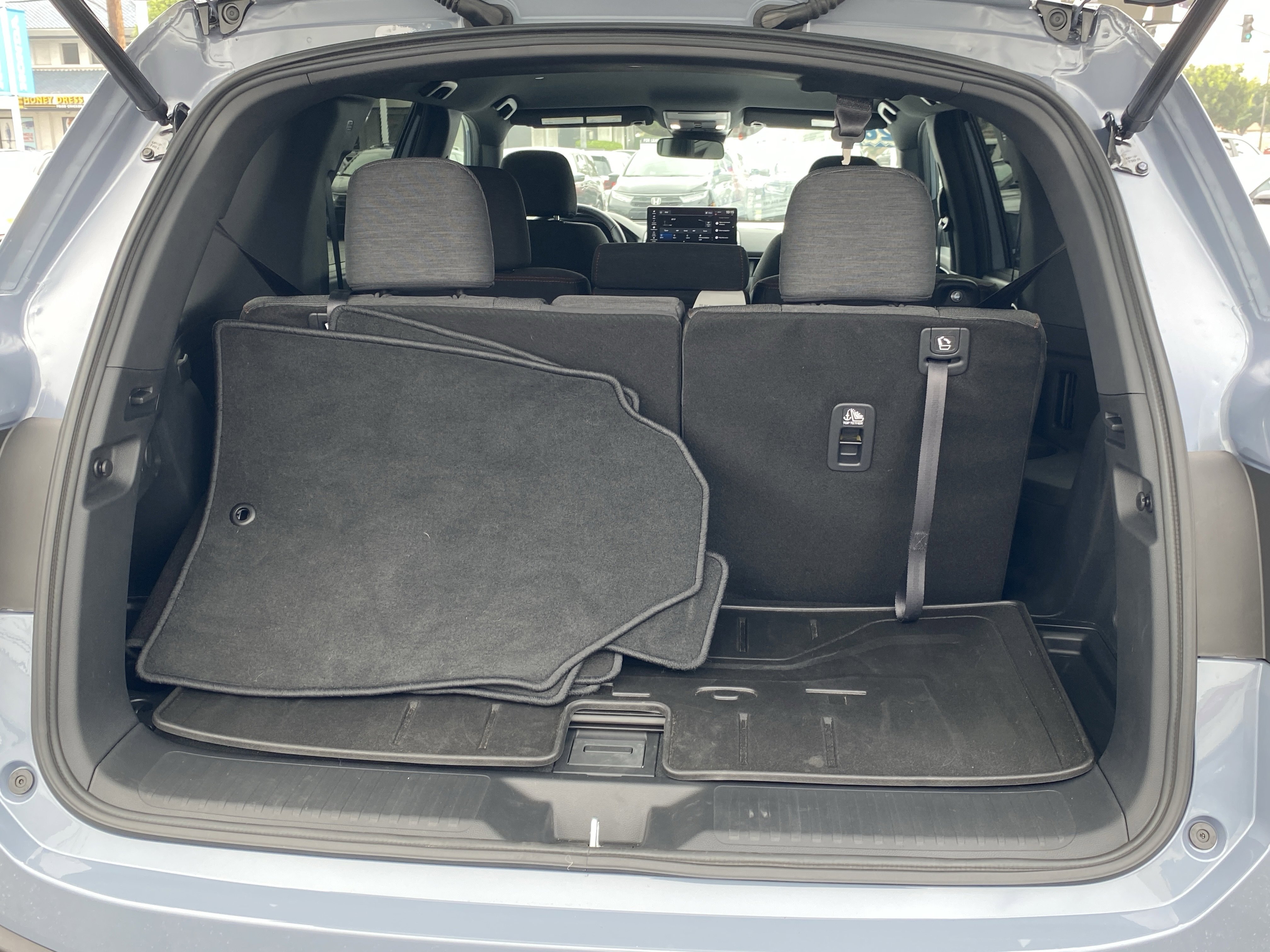 Used 2026 Honda Pilot Sport image 13