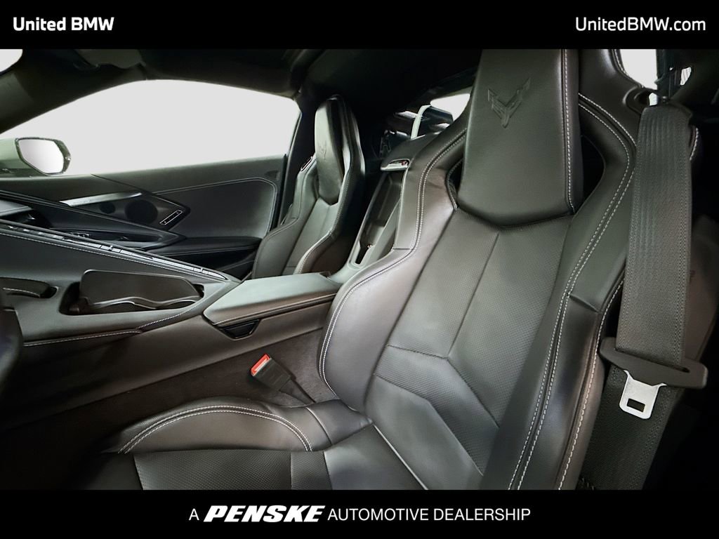 Used 2023 Chevrolet Corvette Stingray w/ Stealth Interior Trim Package image 5