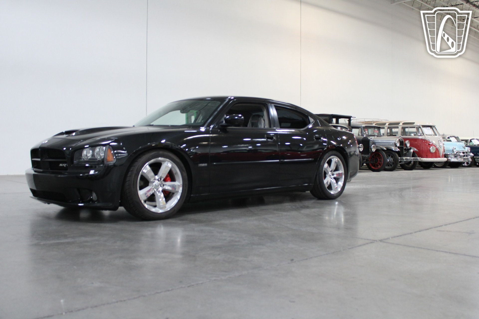 Used 2006 Dodge Charger SRT8 w/ SRT Option Group III RWD image 3