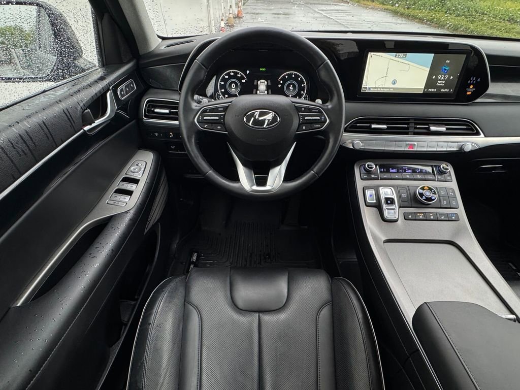 Used 2022 Hyundai Palisade Limited w/ Cargo Package AWD/4WD image 13