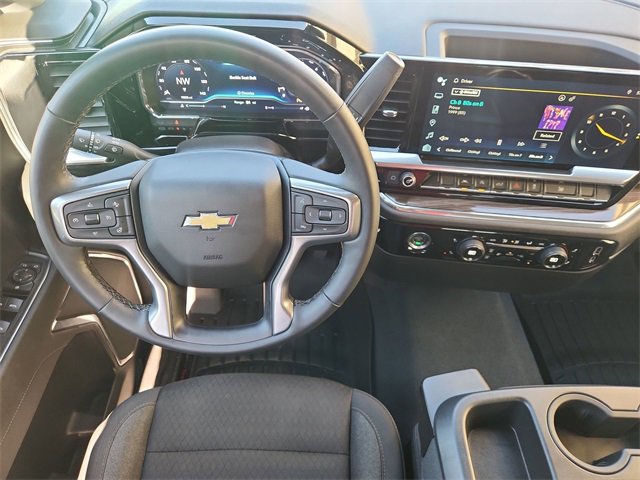 Used 2023 Chevrolet Silverado 1500 LT image 11