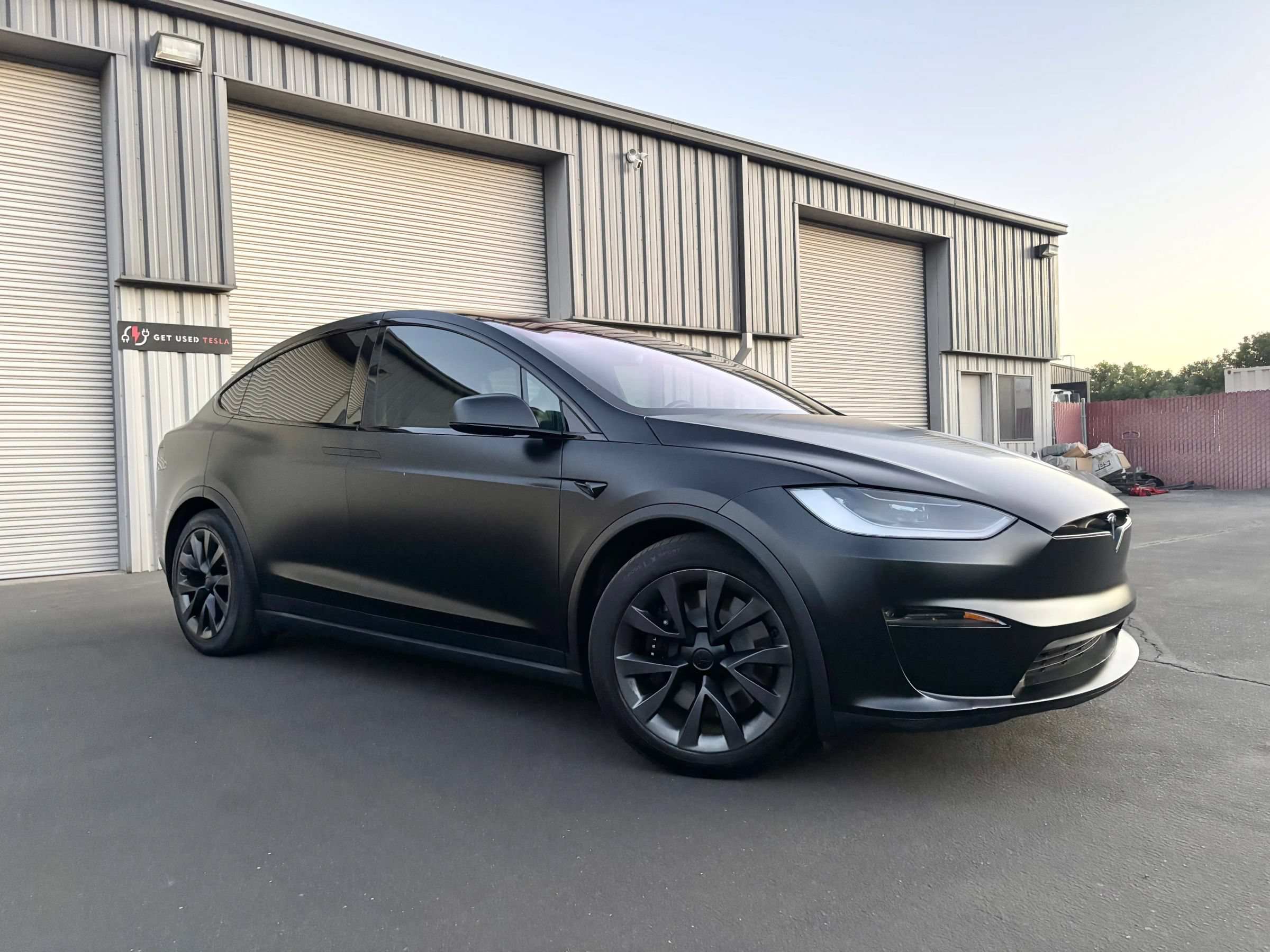 Used 2023 Tesla Model X AWD/4WD image 3