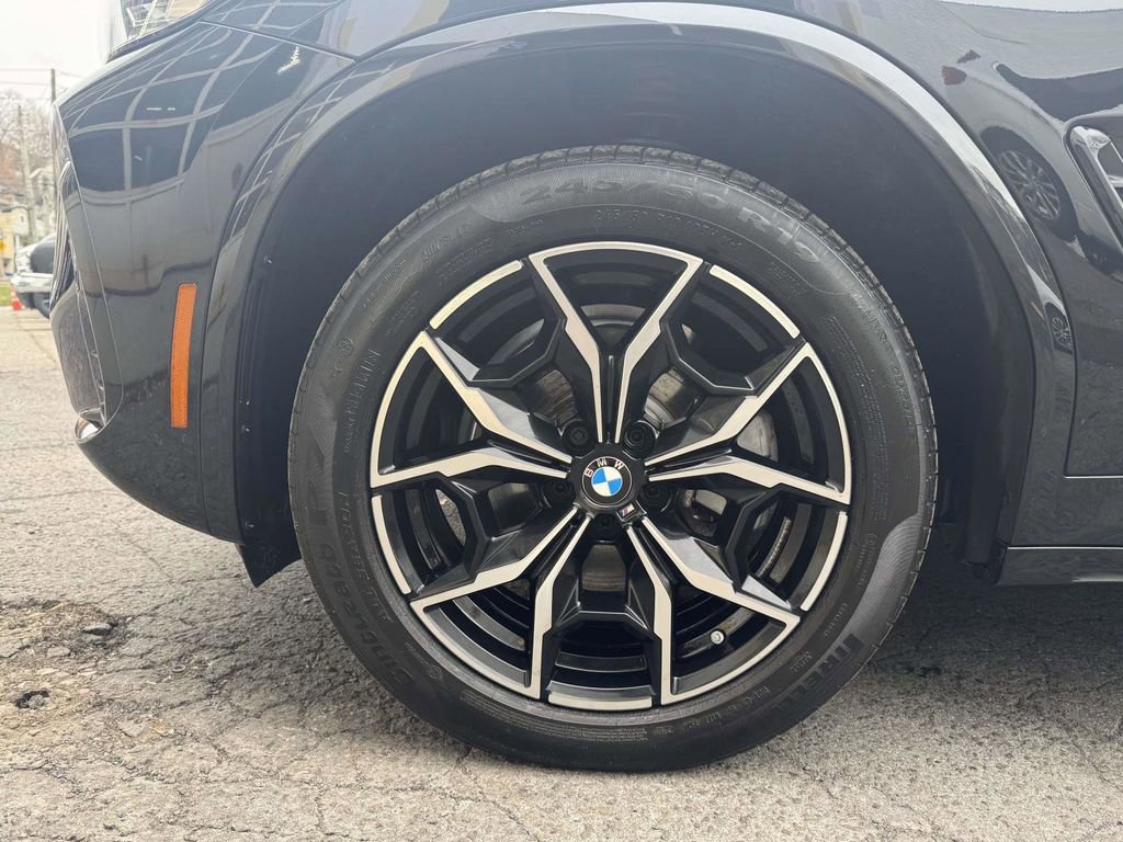 Used 2024 BMW X3 xDrive30i w/ Premium Package image 10