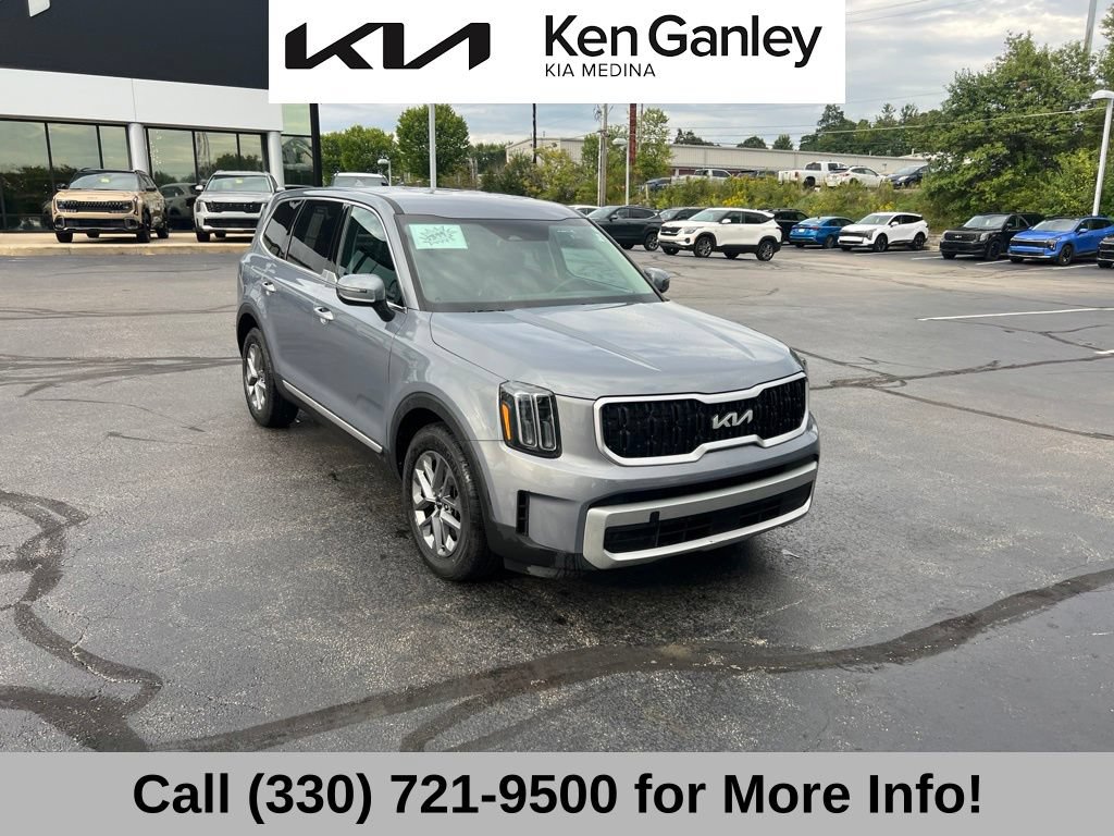 Used 2024 Kia Telluride LX FWD image 7