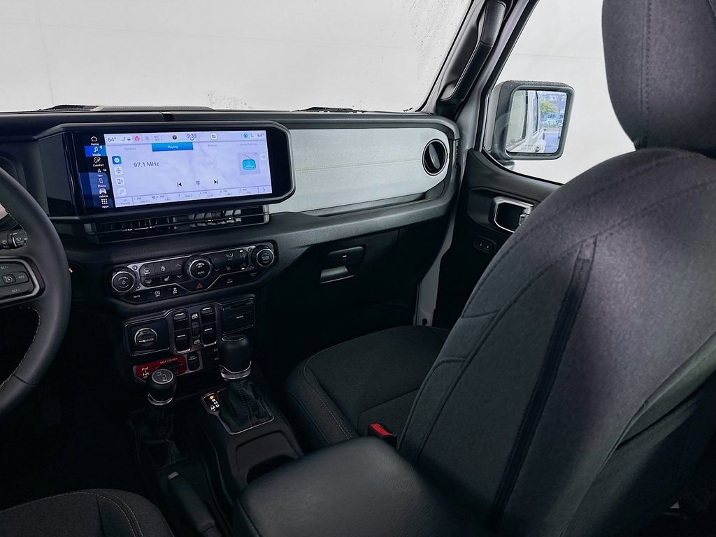 Used 2024 Jeep Gladiator Sport image 22