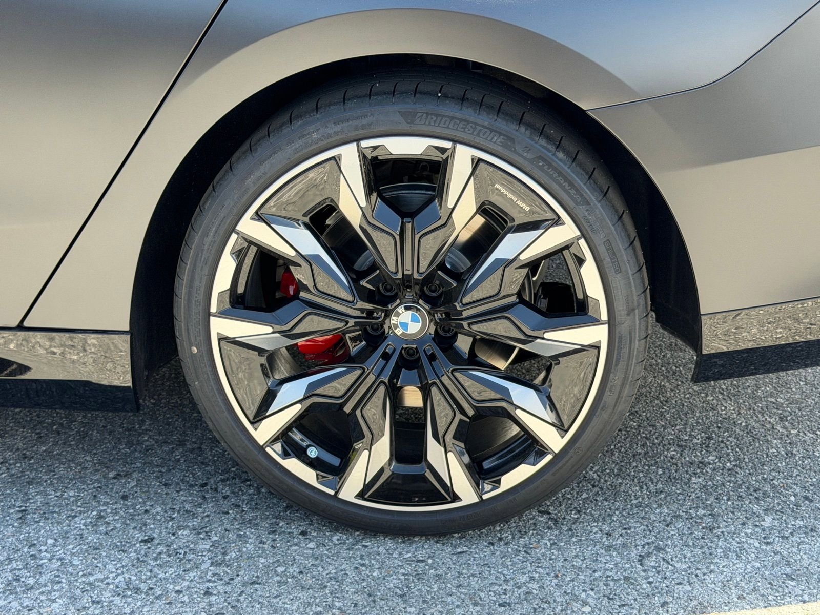New 2026 BMW 540i xDrive AWD/4WD image 18