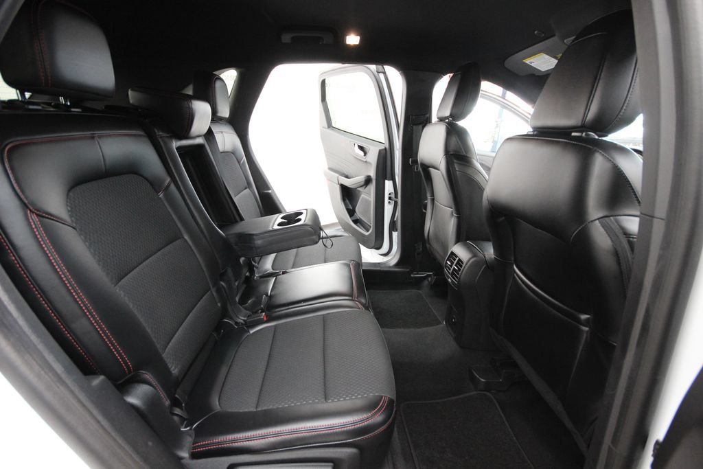 Used 2023 Ford Escape ST-Line AWD/4WD image 24