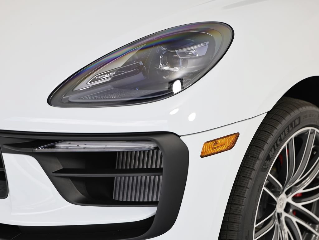 New 2026 Porsche Macan S AWD/4WD image 10