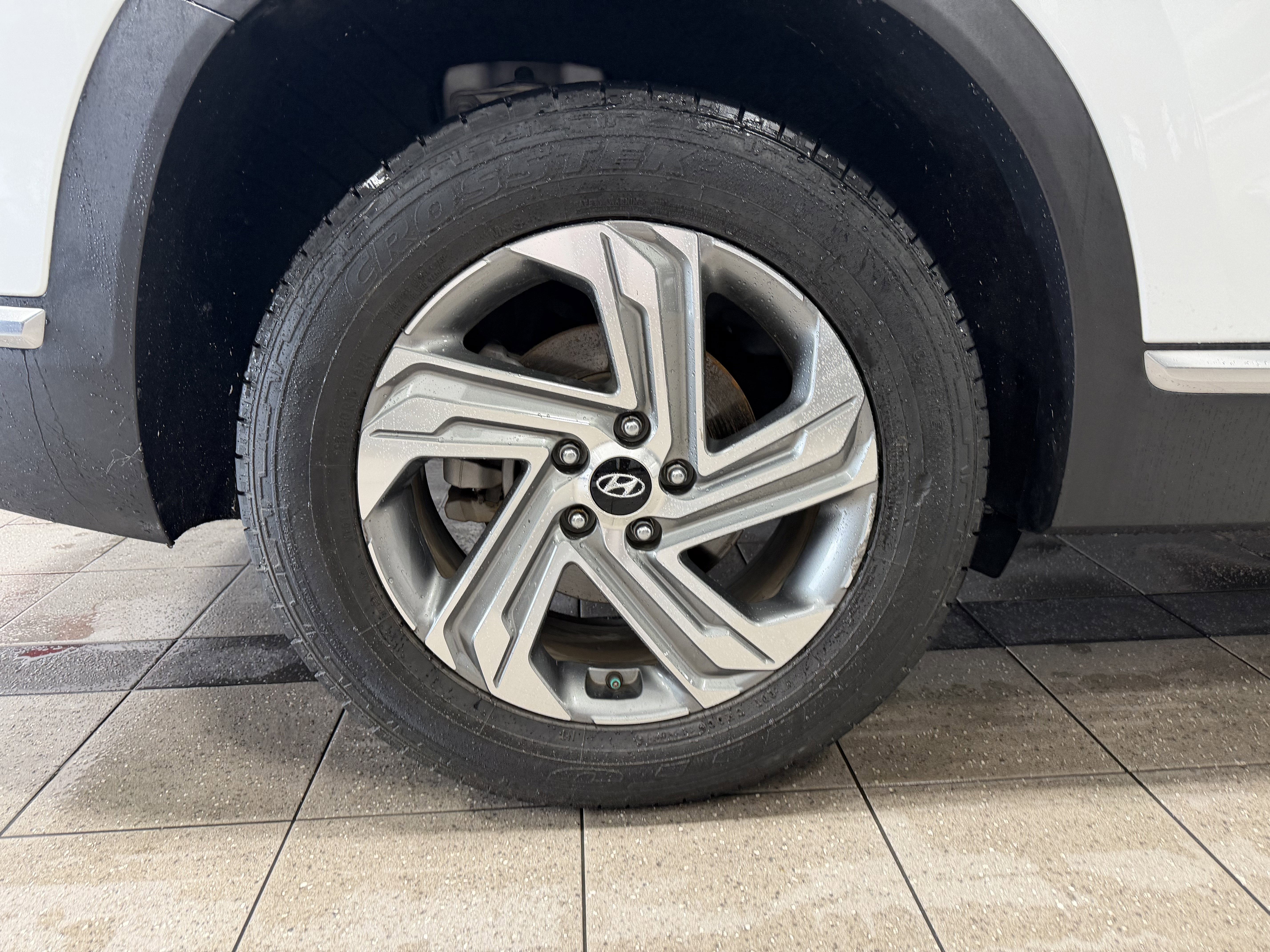 Used 2021 Hyundai Santa Fe SEL FWD image 10