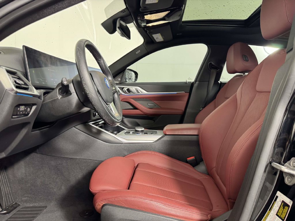 Used 2024 BMW i4 eDrive35 w/ Premium Package RWD image 4