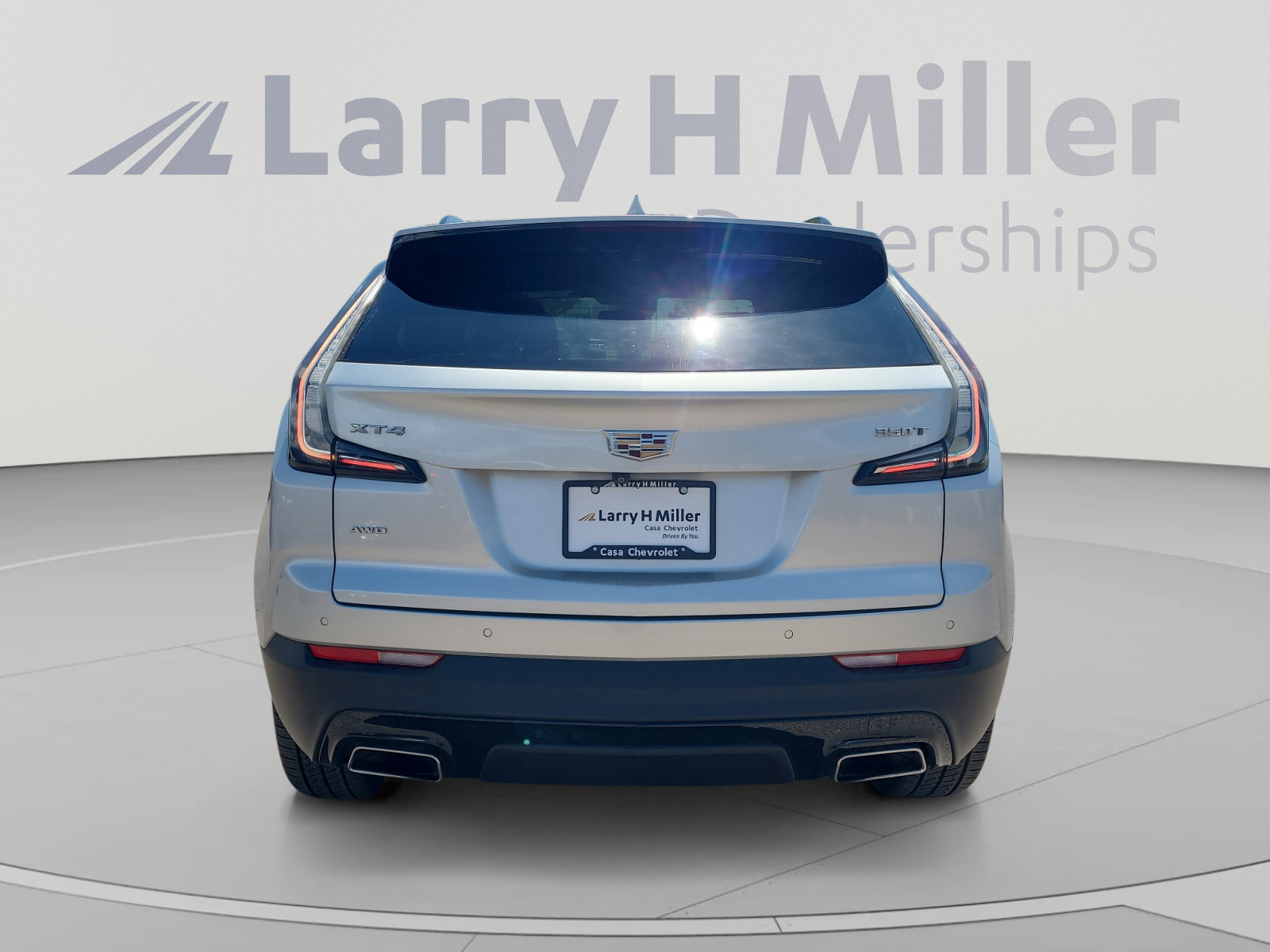 Used 2021 Cadillac XT4 Sport AWD/4WD image 4