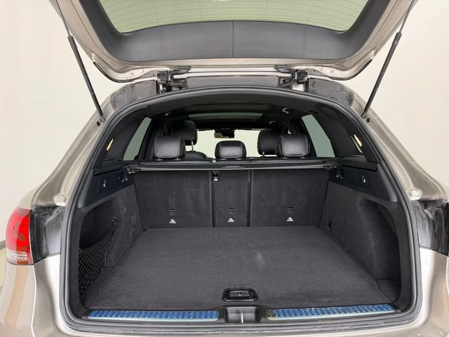 Used 2021 Mercedes-Benz GLC 300 image 8