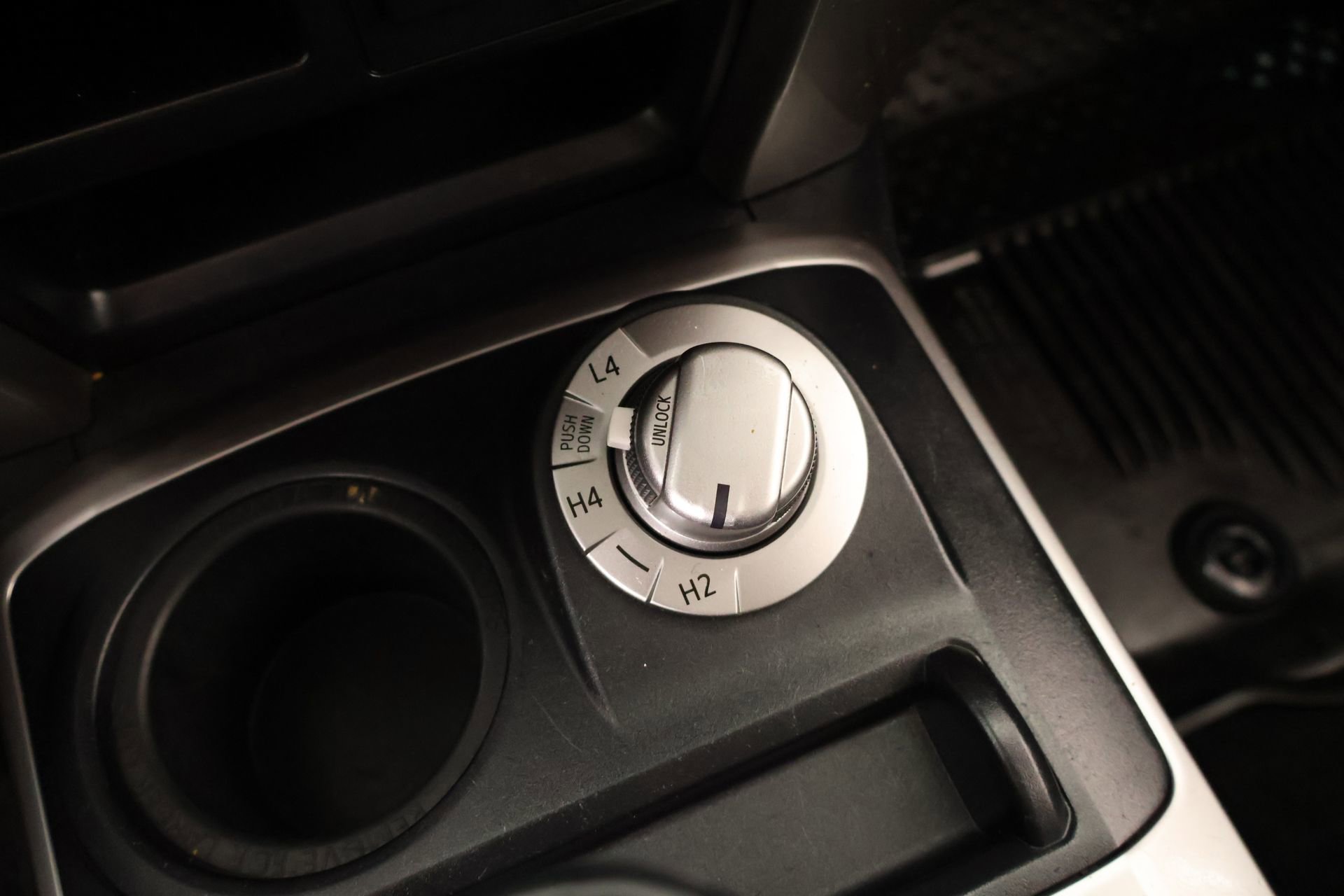 Used 2020 Toyota 4Runner SR5 Premium AWD/4WD image 9