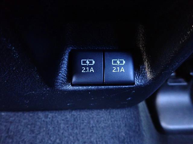 Used 2022 Toyota 4Runner SR5 Premium AWD/4WD image 11