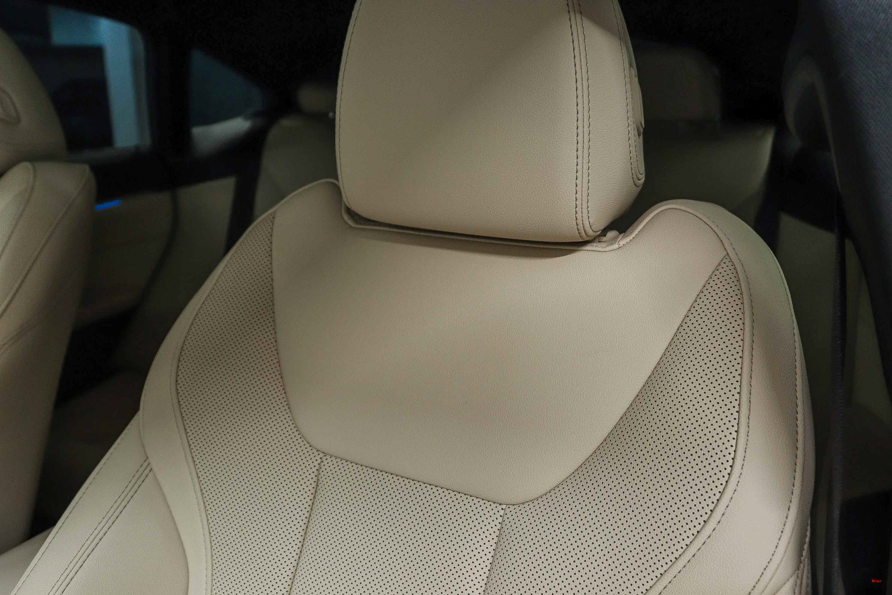 Certified 2023 BMW i4 eDrive35 w/ Premium Package RWD image 25