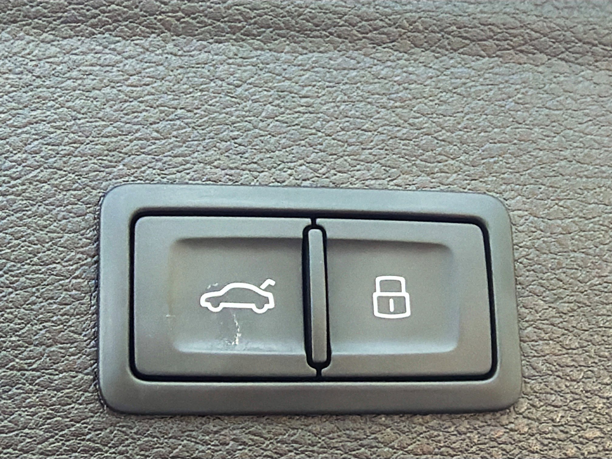 Used 2023 Audi SQ5 Prestige w/ Prestige Package image 13