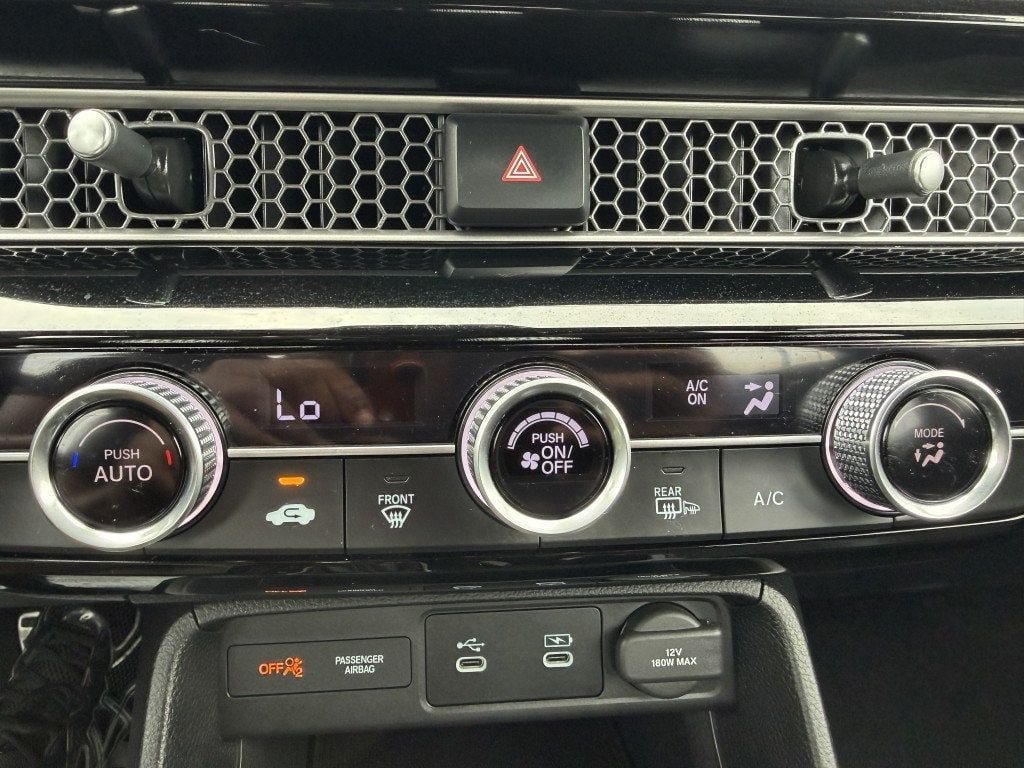 Used 2025 Honda Civic Sport image 21