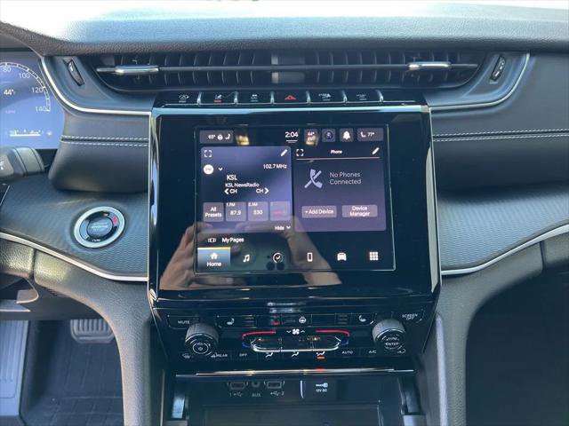 Certified 2024 Jeep Grand Cherokee Altitude image 17