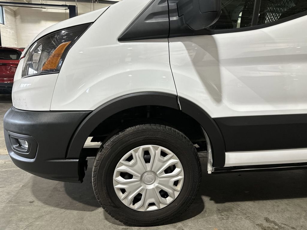 Used 2024 Ford Transit 250 Low Roof w/ Exterior Upgrade Package image 18