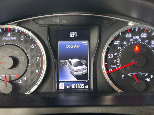 Used 2015 Toyota Camry SE image 19