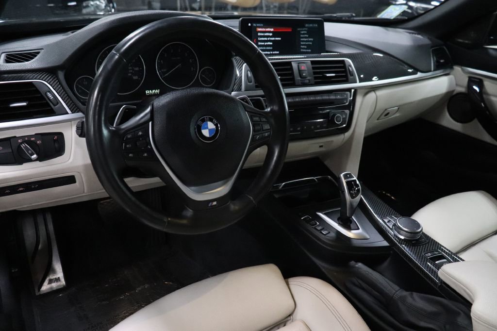 Used 2020 BMW 440i xDrive Convertible w/ M Sport Package image 18