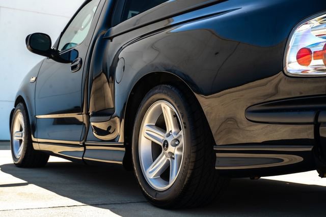 Used 2004 Ford F150 Lightning image 13