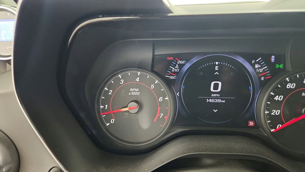 Used 2022 Chevrolet Camaro SS image 32