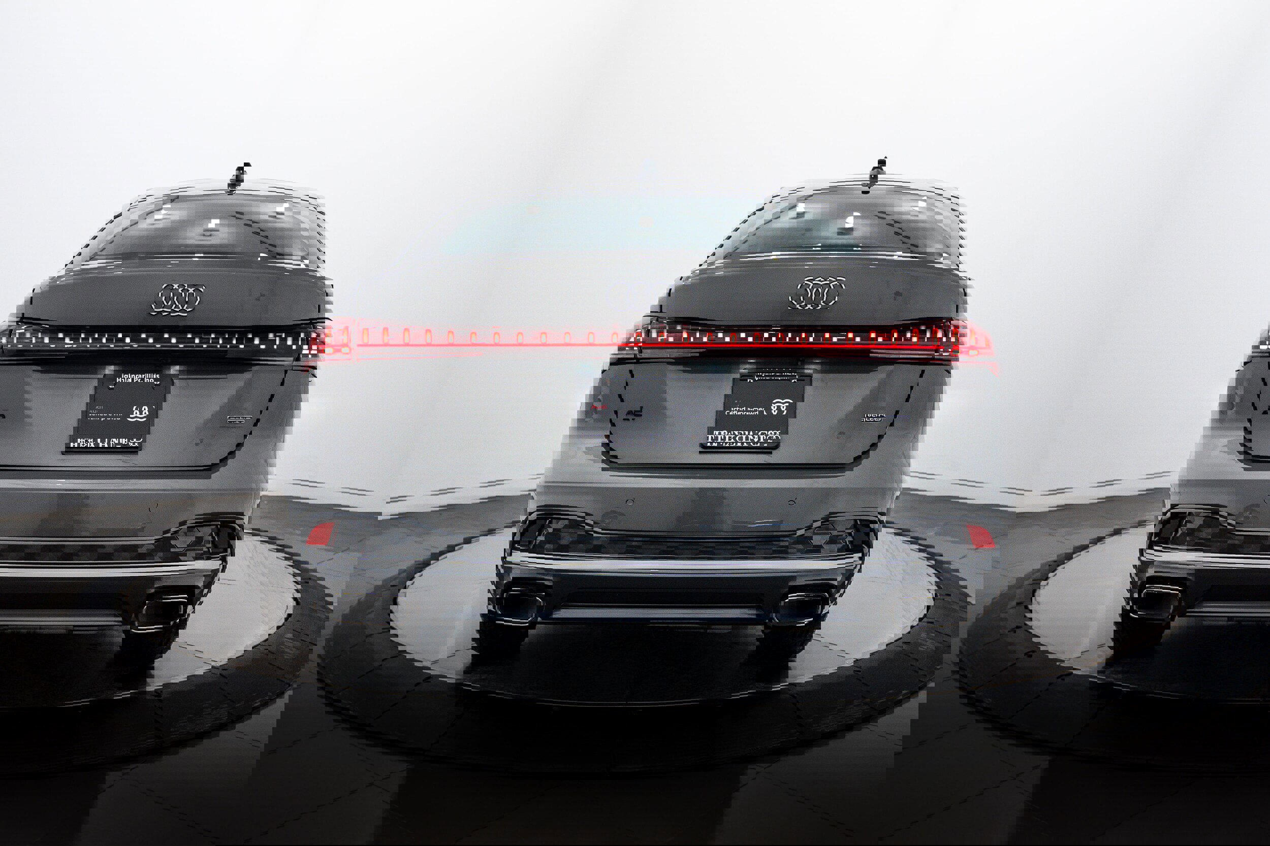 Used 2025 Audi A5 2.0T Premium Plus w/ Premium Plus image 23