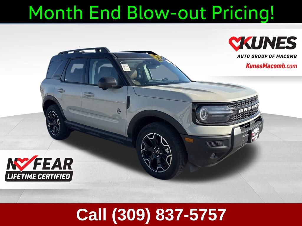 Used 2025 Ford Bronco Sport Outer Banks w/ Outer Banks Tech Package+ AWD/4WD image 1
