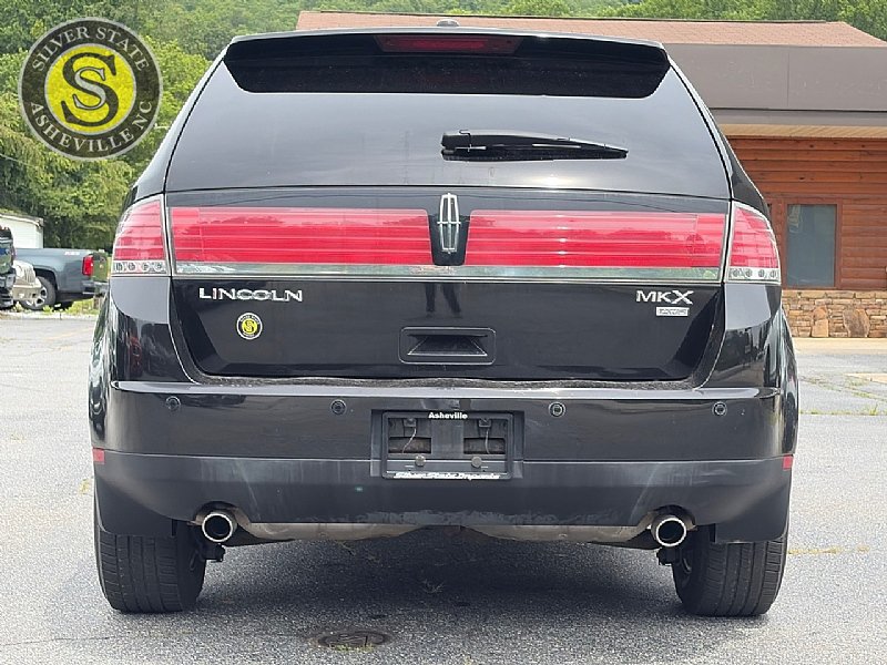 Used 2010 Lincoln MKX AWD image 5
