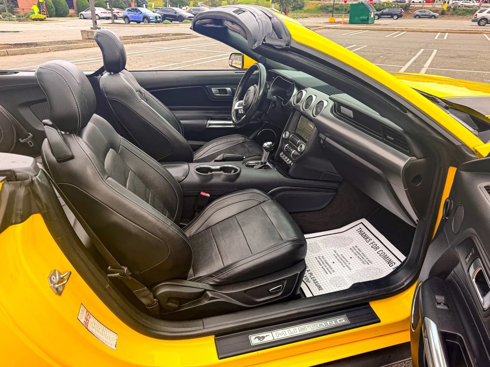 Used 2018 Ford Mustang Premium w/ Equipment Group 201A RWD image 10