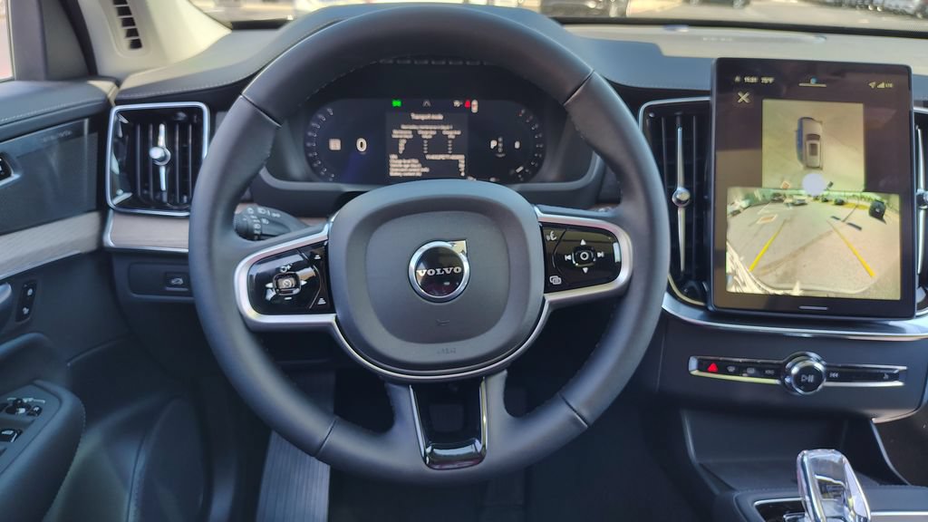 New 2026 Volvo XC90 B6 Plus w/ Protection Package Premier AWD/4WD image 13
