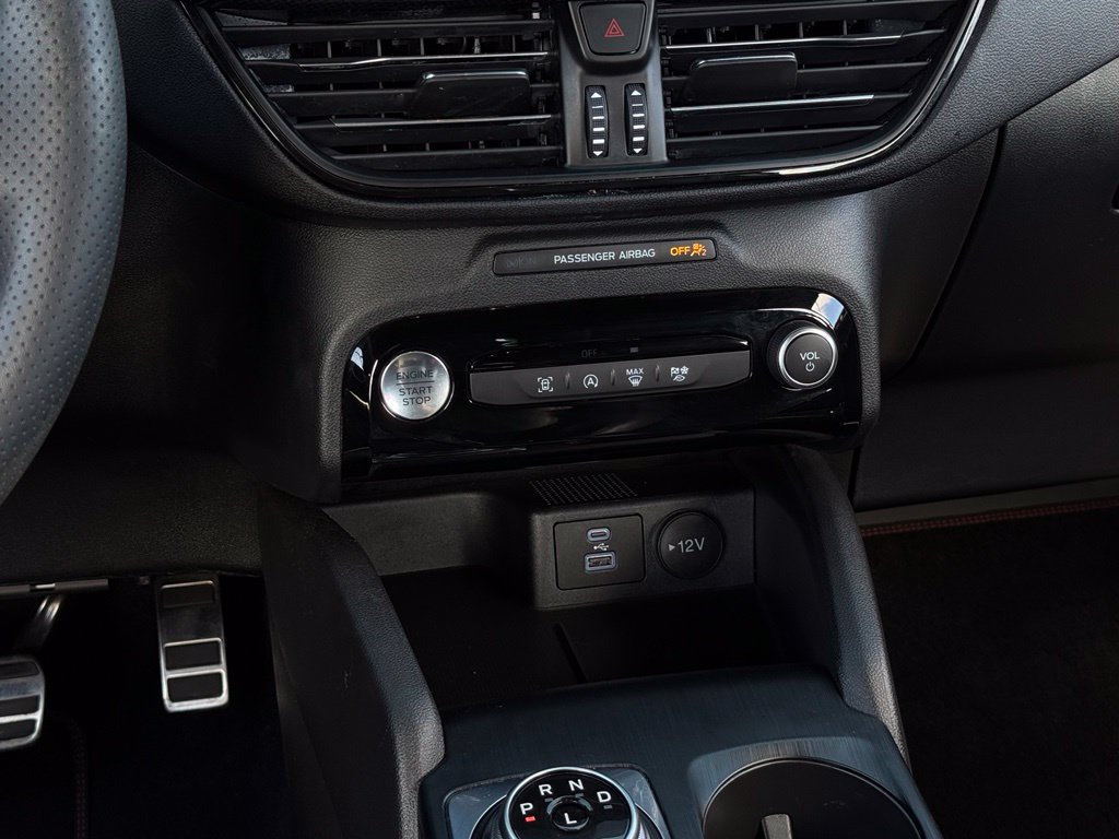 Used 2023 Ford Escape ST-Line w/ Tech Pack #1 FWD image 21