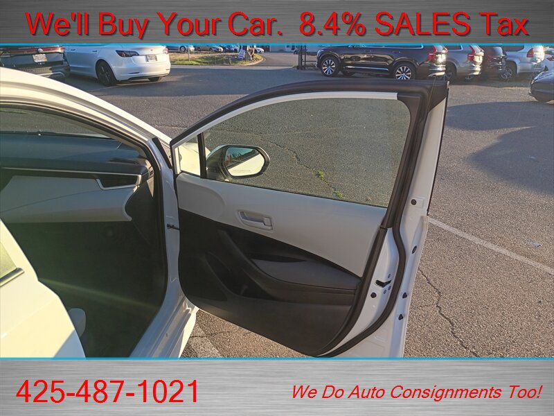 Used 2024 Toyota Corolla LE FWD image 15