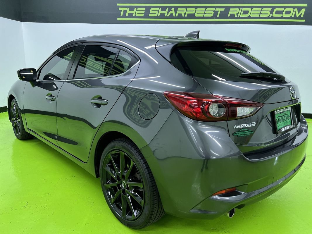 Used 2017 MAZDA MAZDA3 Grand Touring FWD image 7